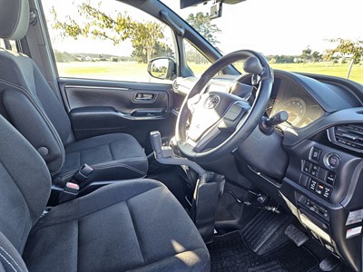 2019 Toyota ESQUIRE - Thumbnail
