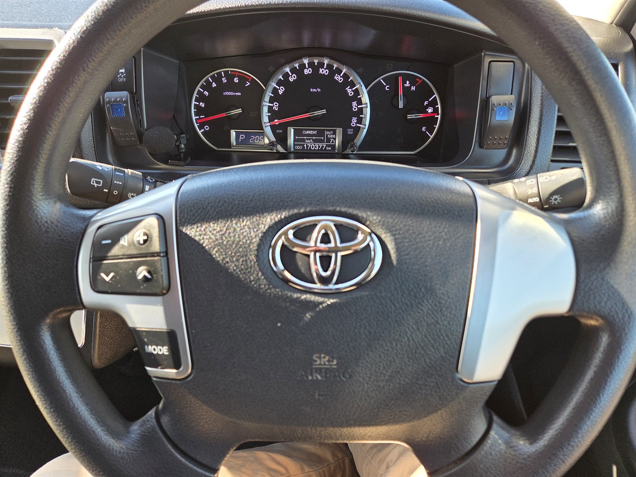 2016 Toyota Hiace