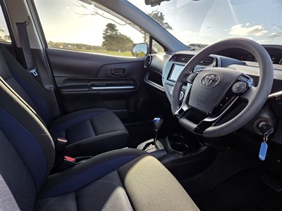 2020 Toyota AQUA - Thumbnail