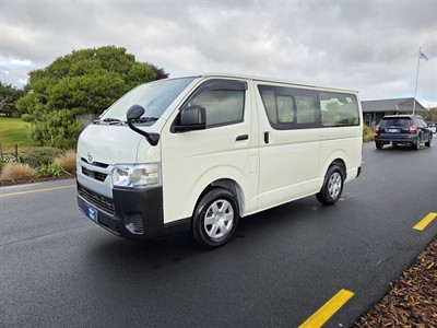 2025 Toyota Hiace - Thumbnail