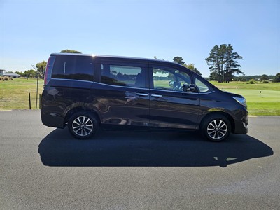 2018 Toyota ESQUIRE - Thumbnail