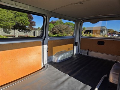 2019 Toyota Hiace - Thumbnail