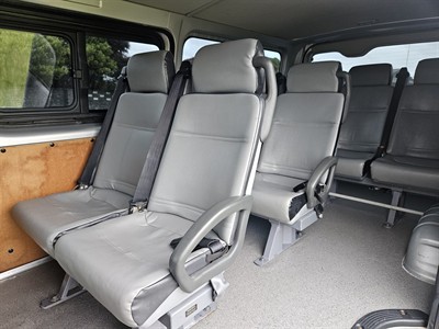 2016 Toyota Hiace - Thumbnail
